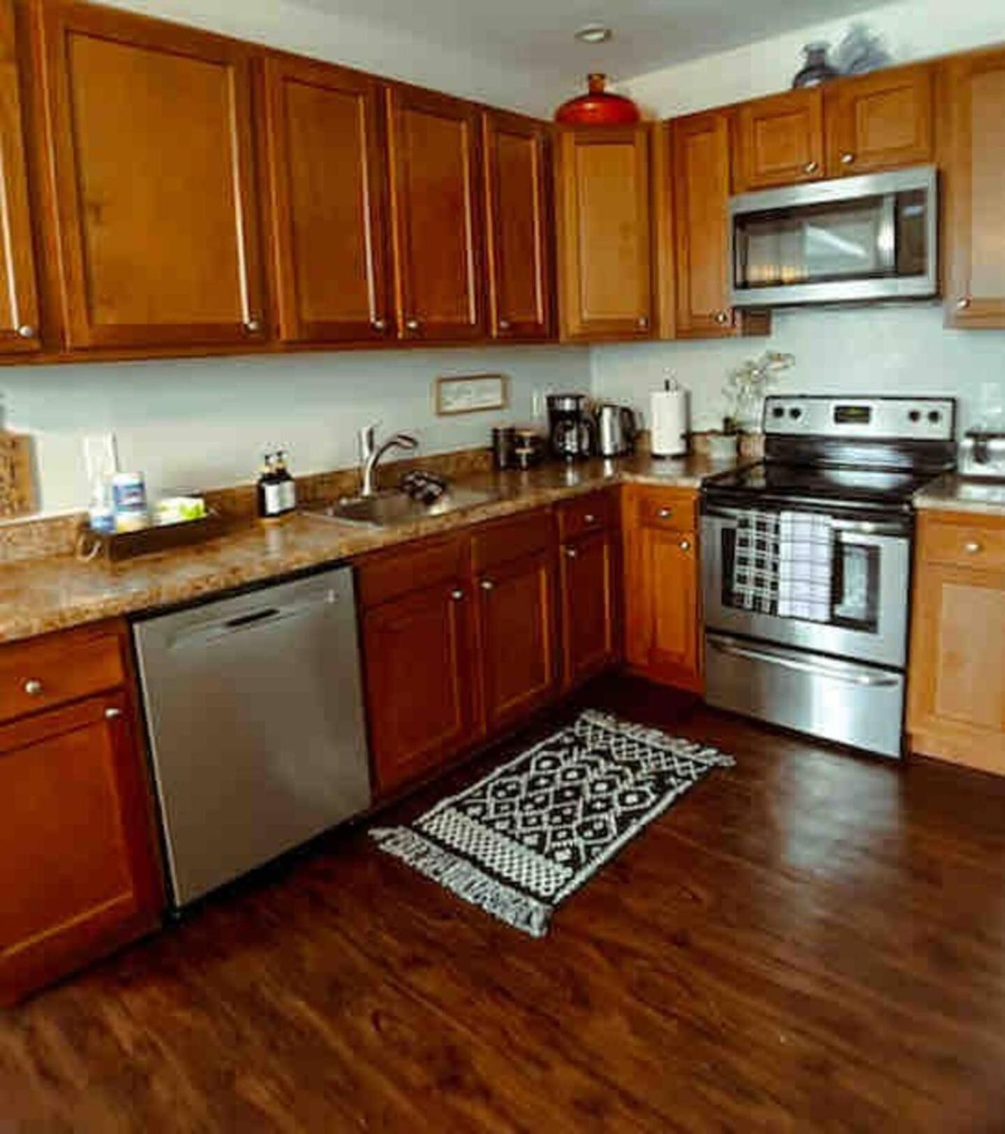 Modern Duplex Near Arenas, Hospitals, Universities, & Attractions Tower Grove Экстерьер фото